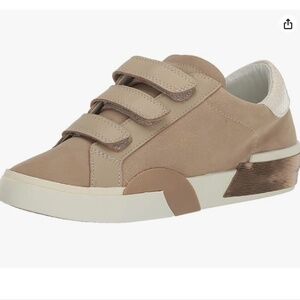 DOLCE VITA Women's ZaborSneaker